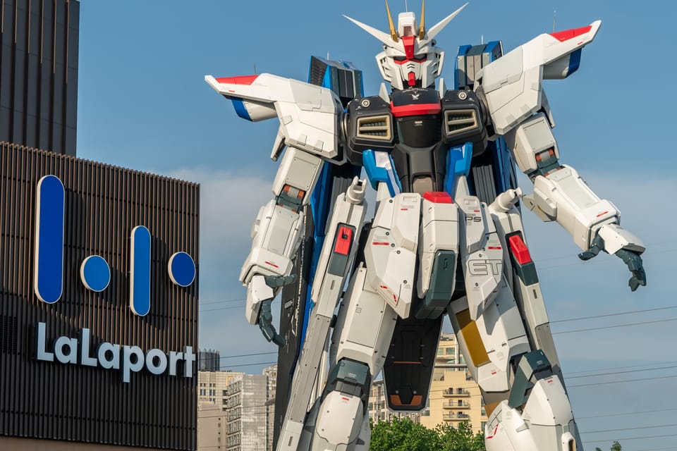 Gundam Freedom Statua